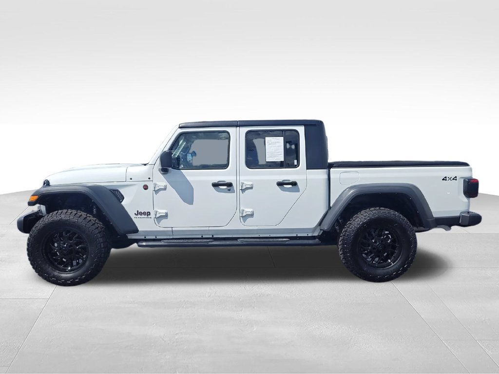 Used 2023 Jeep Gladiator Mojave w/ LED Lighting Group AWD/4WD image 2