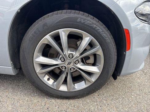 Used 2021 Dodge Charger SXT AWD/4WD image 4