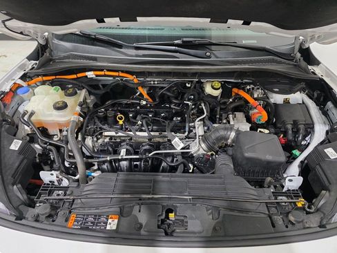 Used 2022 Ford Escape SE image 11