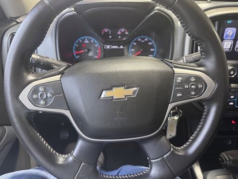 Used 2015 Chevrolet Colorado Z71 image 23