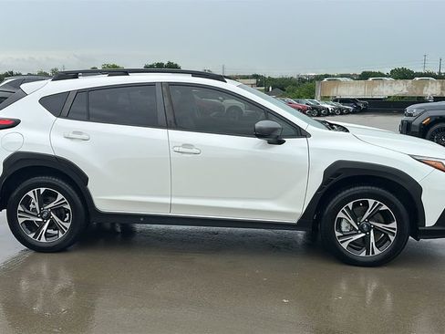 Used 2024 Subaru Crosstrek 2.0i Premium AWD/4WD image 14
