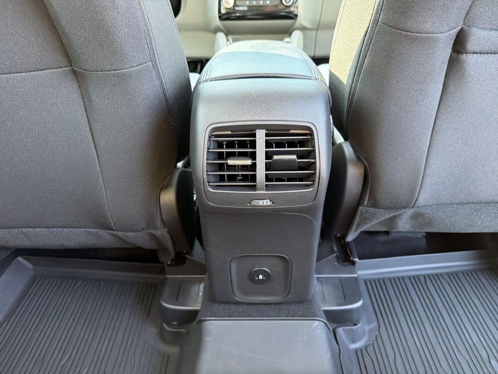 Used 2025 Ford Escape Active w/ Tech Pack #1 FWD image 21