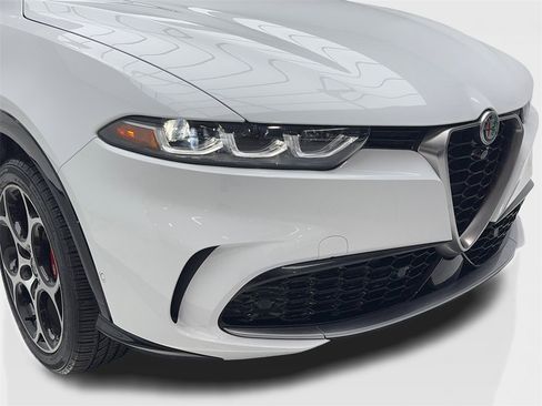 New 2024 Alfa Romeo Tonale Ti w/ Active Assist Package image 3