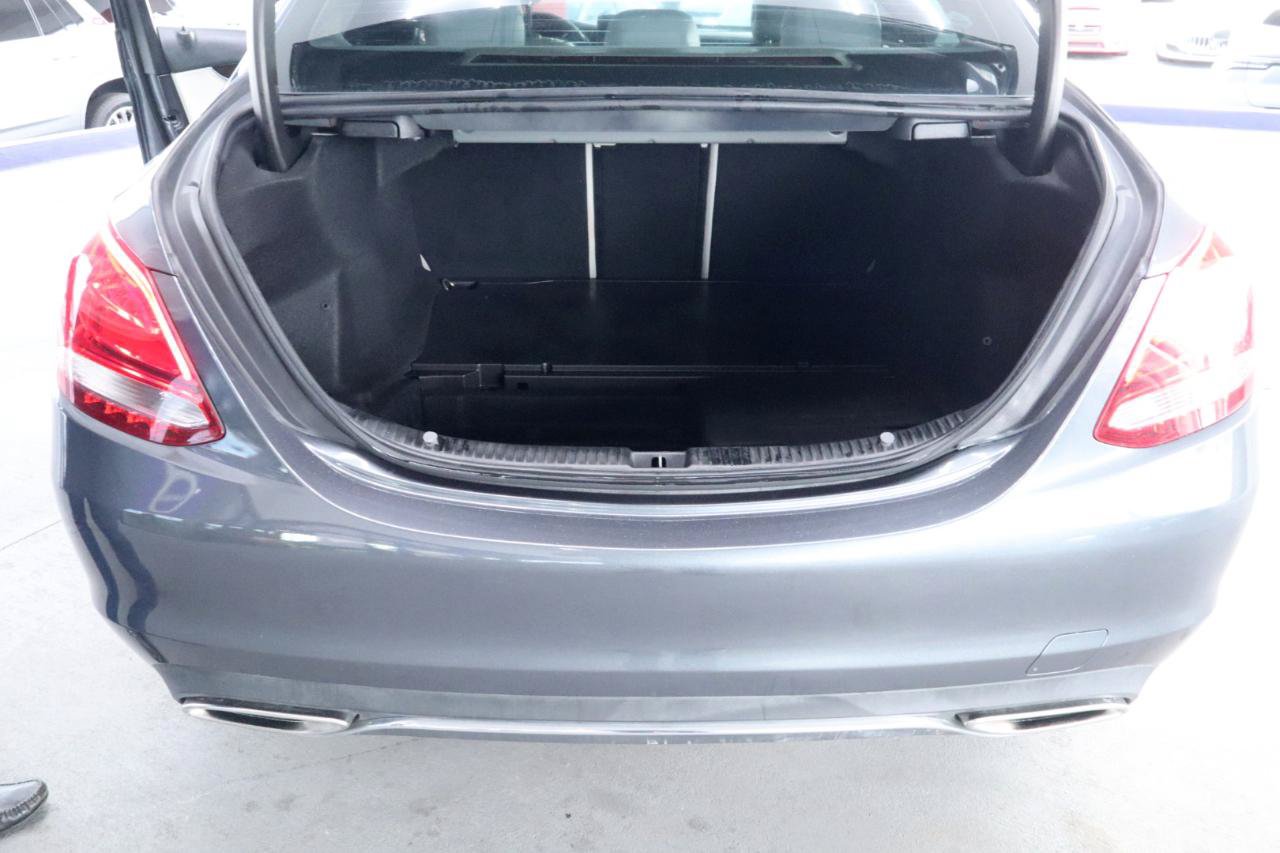 Used 2016 Mercedes-Benz C 300 4MATIC Sedan image 32