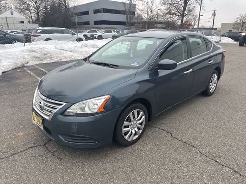 Used 2013 Nissan Sentra S image 5