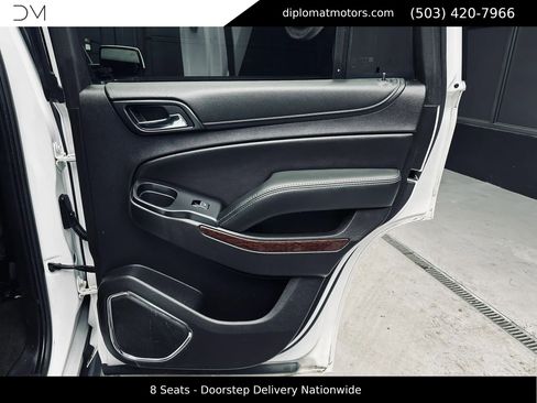 Used 2018 GMC Yukon SLT image 32