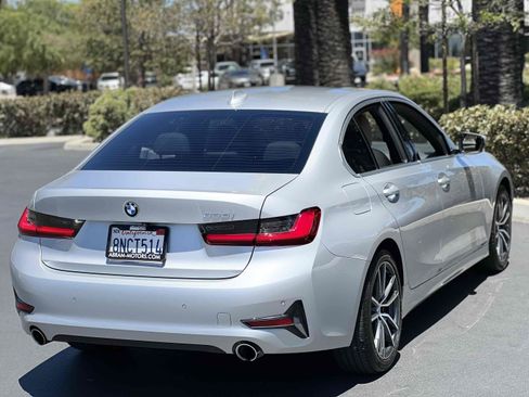 Used 2020 BMW 330i Sedan w/ Convenience Package RWD image 13