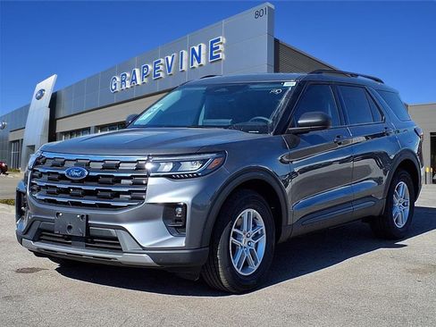 New 2026 Ford Explorer Active w/ Active Comfort Package image 1
