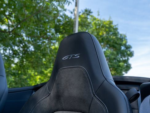 Certified 2025 Porsche 911 Carrera 4 GTS AWD/4WD image 31
