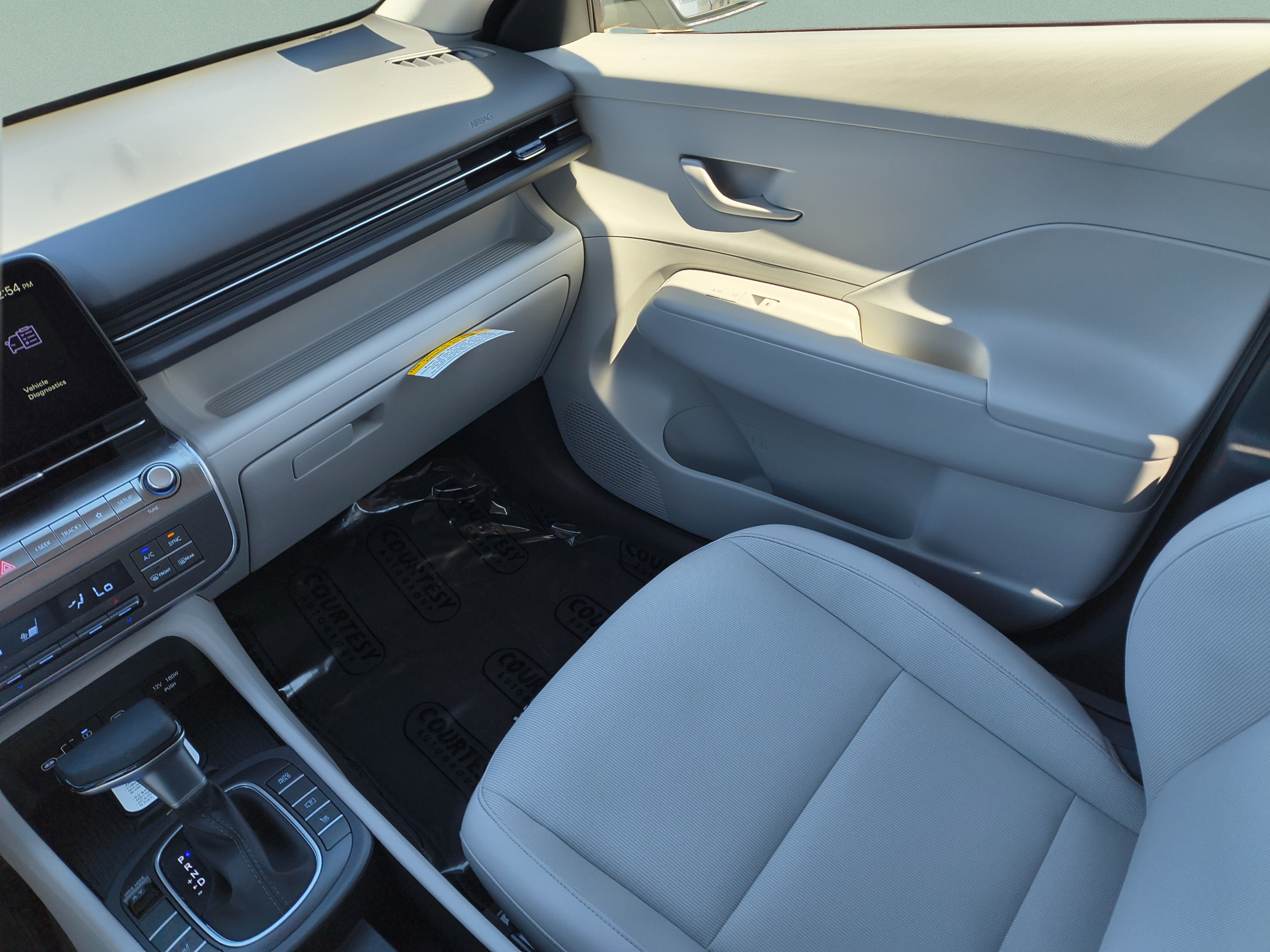 New 2027 Hyundai Kona SEL Sport FWD image 12