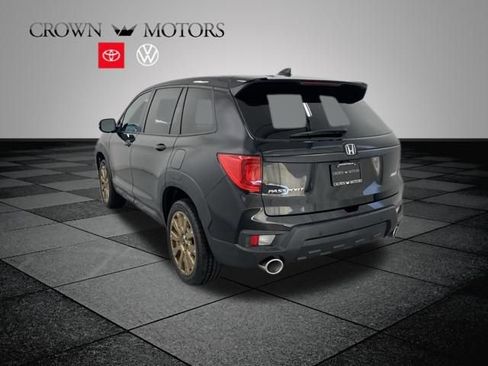 Used 2023 Honda Passport EX-L image 4