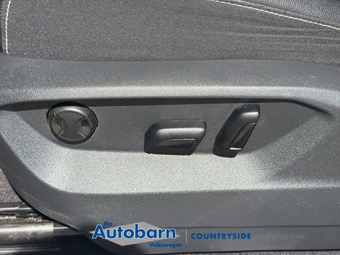 Certified 2024 Volkswagen Atlas SE AWD/4WD image 10