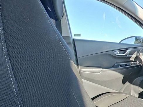 Used 2023 Hyundai Kona SEL w/ Convenience Package image 30