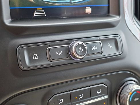 Used 2021 Chevrolet Silverado 1500 Custom RWD image 42