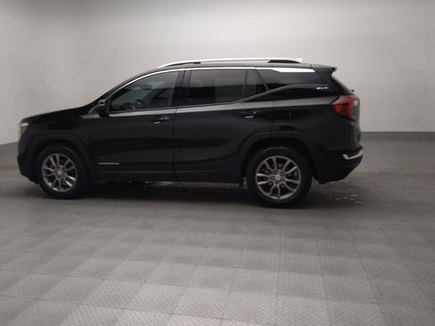 Used 2023 GMC Terrain SLT image 3