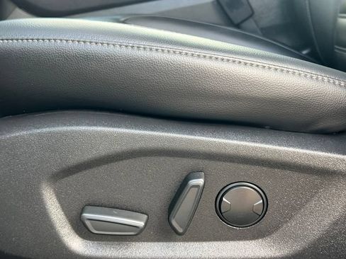 Used 2023 Ford Edge SEL w/ Convenience Package AWD/4WD image 10