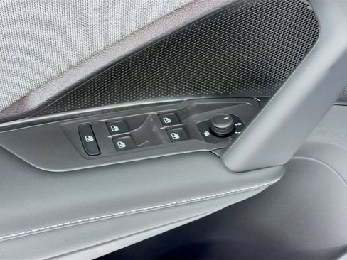 New 2026 Volkswagen Tiguan S AWD/4WD image 19