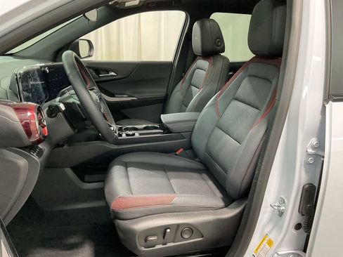 Used 2026 Chevrolet Equinox RS w/ LPO, Floor Liner Package AWD/4WD image 20