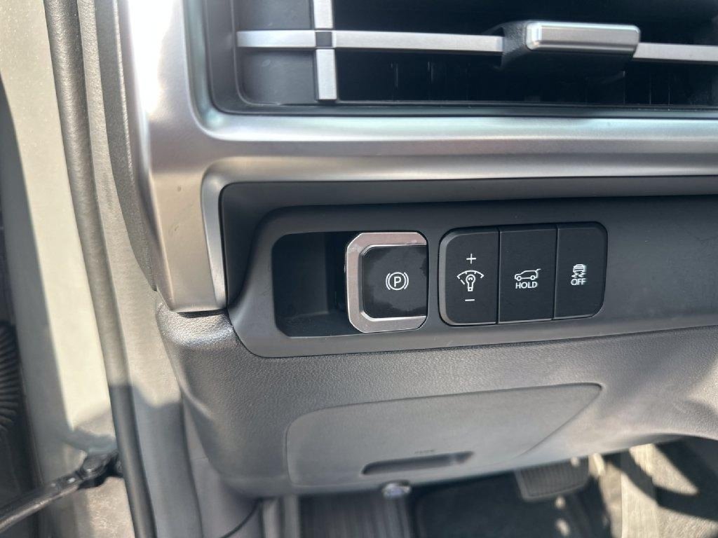Used 2024 Hyundai Santa Fe SE FWD image 19