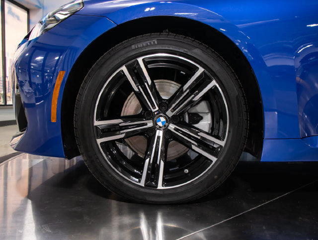 Used 2026 BMW 230i xDrive Coupe w/ M Sport Package AWD/4WD image 7