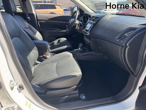 Used 2015 Mitsubishi Outlander Sport SE image 25