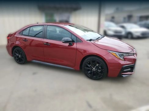 Used 2022 Toyota Corolla SE image 14