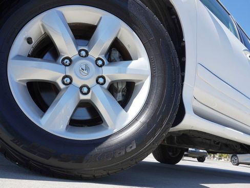 Used 2013 Lexus GX 460 w/ Comfort Plus Pkg image 11