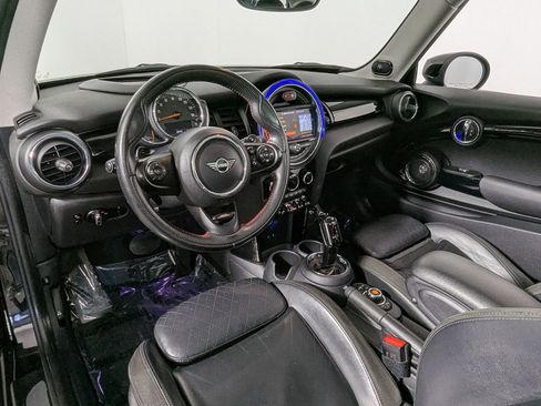 Used 2020 MINI Cooper S image 14
