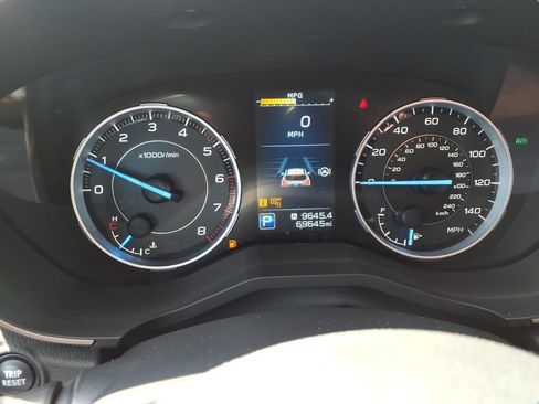 Used 2021 Subaru Ascent Touring AWD/4WD image 17