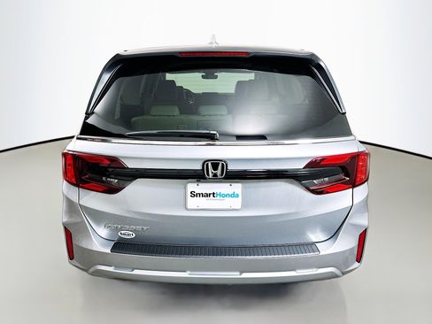 New 2026 Honda Odyssey EX-L image 6