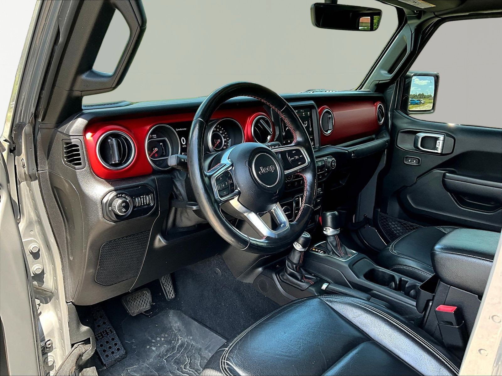 Used 2021 Jeep Gladiator Rubicon AWD/4WD image 18