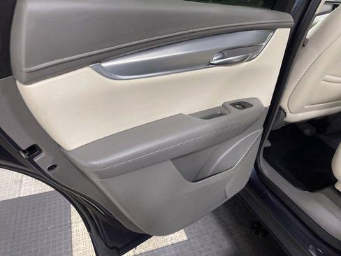 Used 2019 Cadillac XT5 Luxury AWD/4WD image 11
