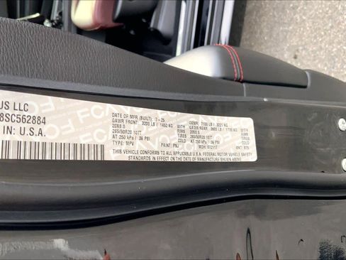 Used 2025 Dodge Durango R/T image 33