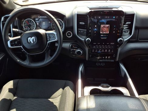 Used 2025 RAM 1500 Big Horn AWD/4WD image 13