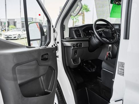 Used 2025 Ford Transit 250 Low Roof w/ Exterior Upgrade Package RWD image 2