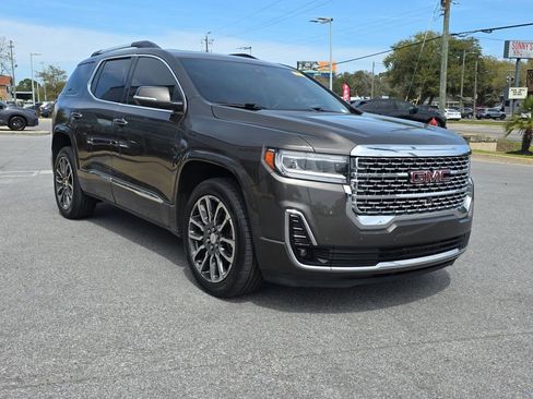 Used 2020 GMC Acadia Denali w/ Technology Package image 11