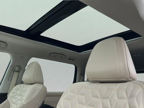 New 2026 Nissan Armada Platinum w/ Convenience Package RWD image 15