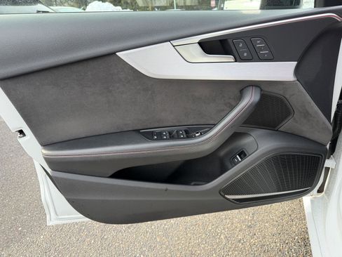 Used 2019 Audi S4 Premium Plus w/ Premium Plus Package image 12