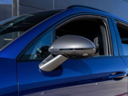 New 2026 Porsche Macan Turbo image 65