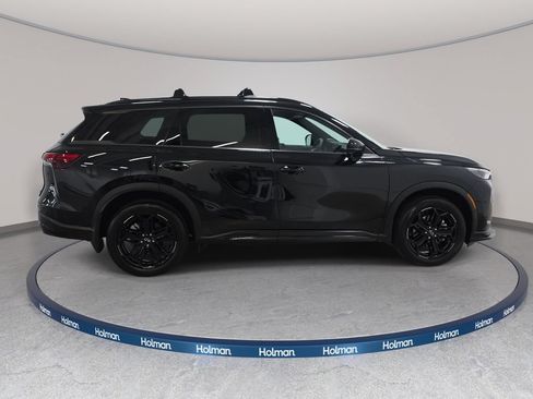 Certified 2026 INFINITI QX60 Sport w/ Dark Cargo Package AWD/4WD image 4