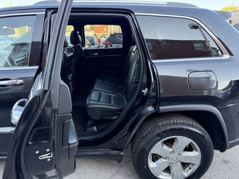 Used 2015 Jeep Grand Cherokee Limited AWD/4WD image 23