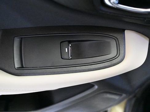 Used 2025 Subaru Outback Premium AWD/4WD image 55