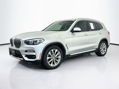 Used 2019 BMW X3 xDrive30i w/ Driving Assistance Package AWD/4WD image 3