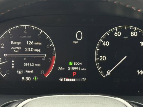 Used 2025 Honda HR-V Sport image 16