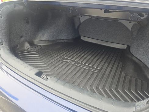 Used 2016 Honda Accord LX image 15