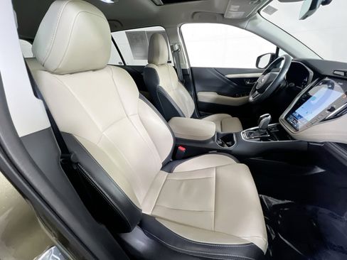 Used 2023 Subaru Outback Limited image 28