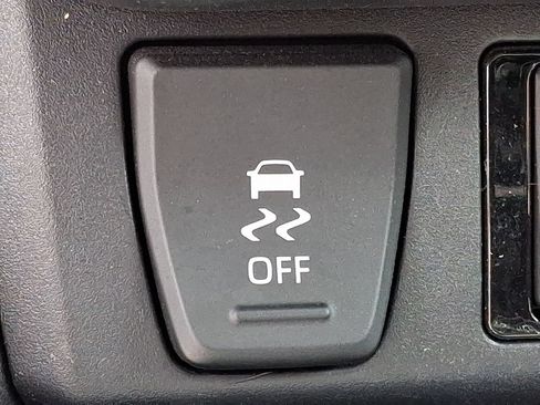 Used 2024 Toyota RAV4 XLE w/ Convenience Package AWD/4WD image 27