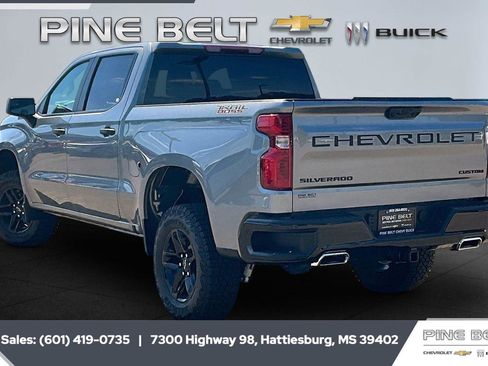 New 2026 Chevrolet Silverado 1500 Custom Trail Boss w/ LPO, Dark Essentials Package AWD/4WD image 2