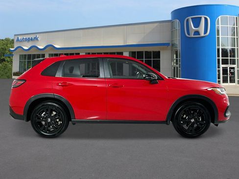 New 2026 Honda HR-V Sport image 6