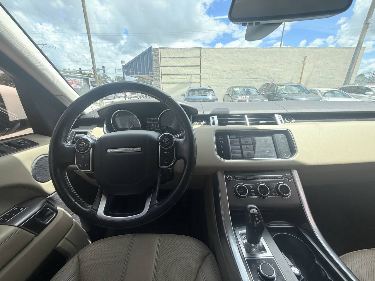Used 2015 Land Rover Range Rover Sport SE AWD/4WD image 21